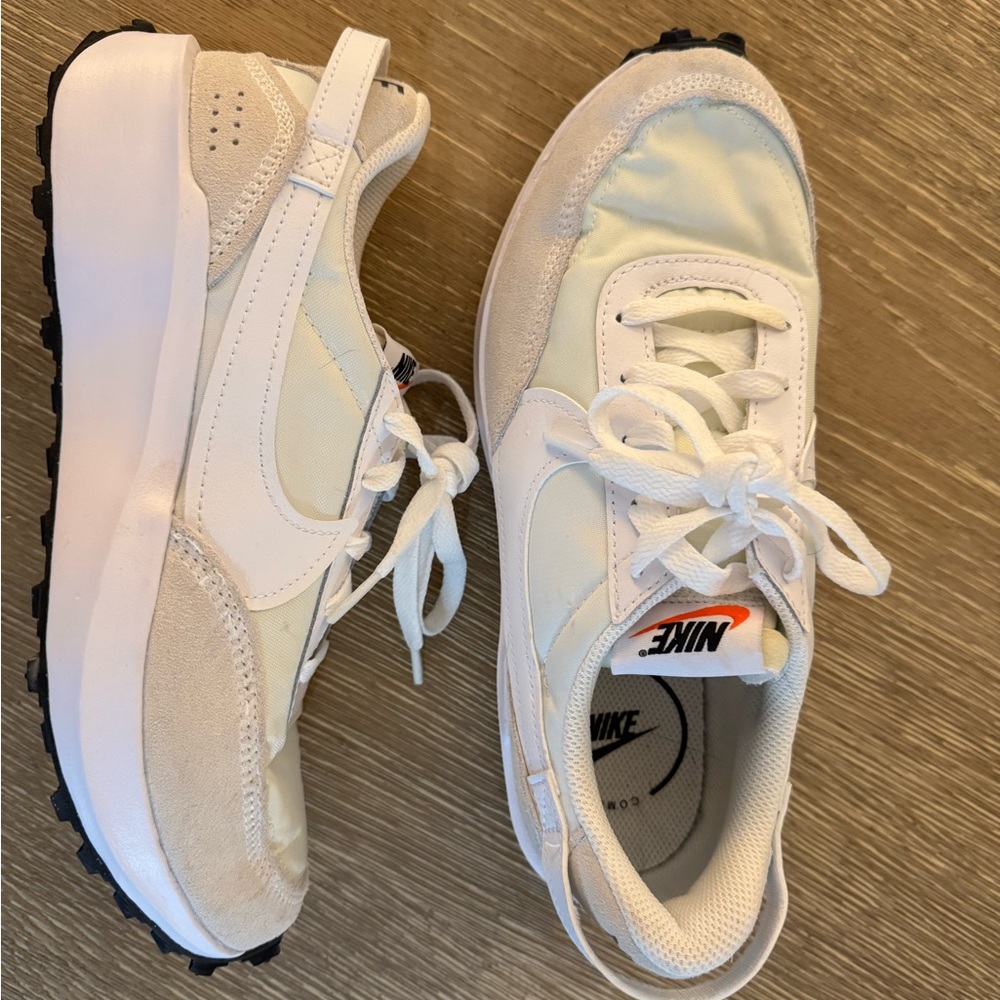 Nike Women’s Sneakers